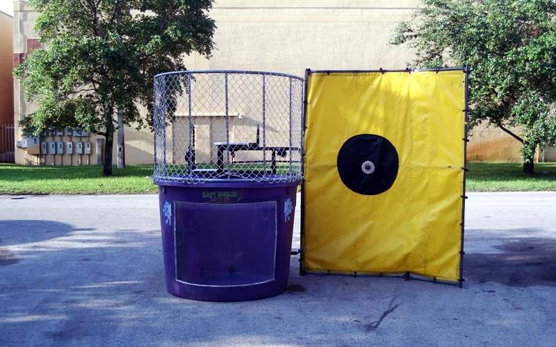 Hire our dunk tank for your next event at your school, sporting club