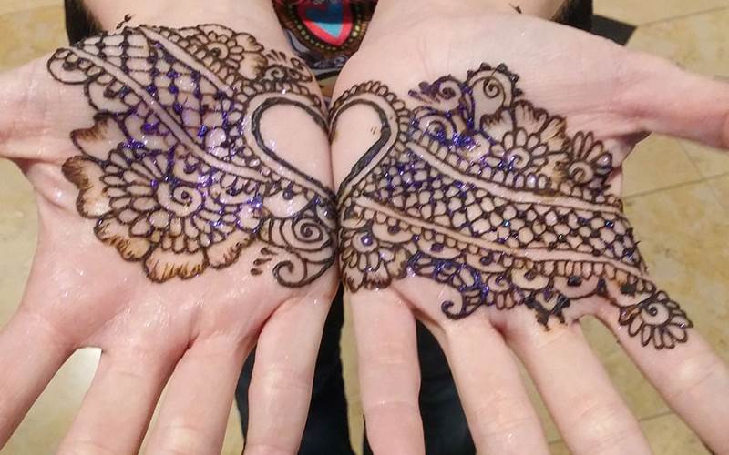 Cnescent Moon Designs henna tattoo in San Diego County California