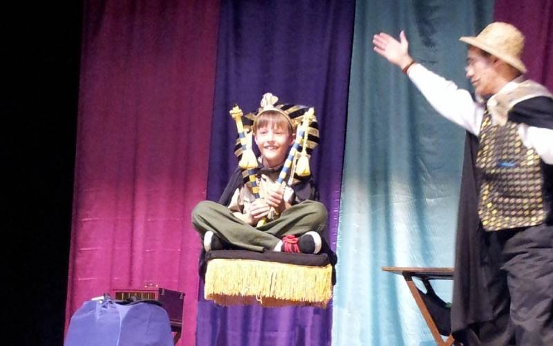 Jersey Jim Comedy Magician Party Entertainers for hire in California