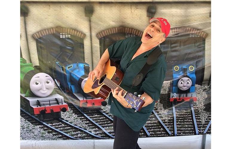 Jules Music 4 Kids Music Entertainment in Los Angles California