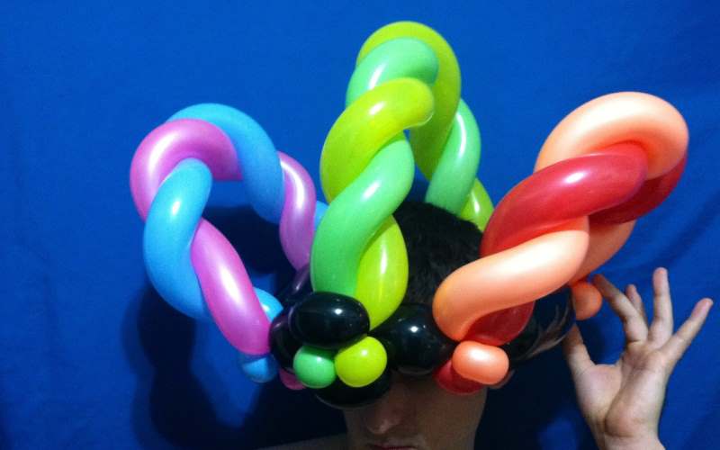 Karen Climer the Balloon Twister for Hire in Orlando