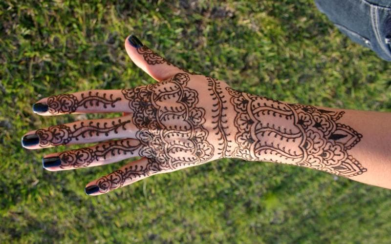 Henna Artists for Hire in Orlando, FL