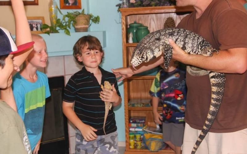 Kid's Reptile Parties Los Angeles County California Reptile Birthday Party Entertainers