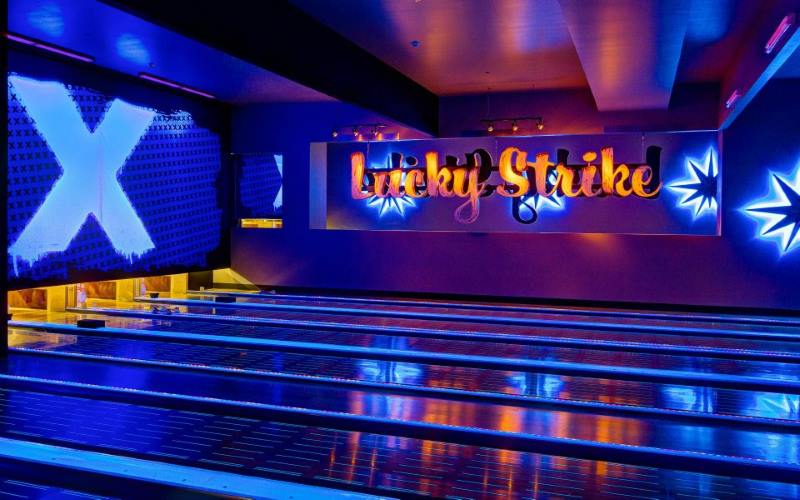 Lucky Strike Teen Party in Hollywood California