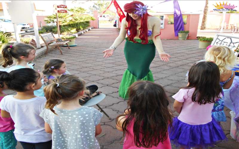 Mermaid Entertainers in New York