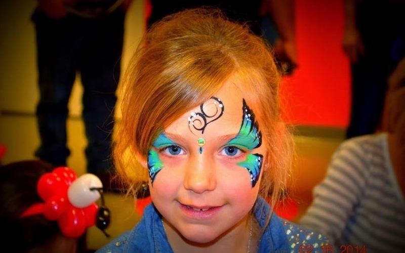 Oodles Entertainment birthday party services in Texas