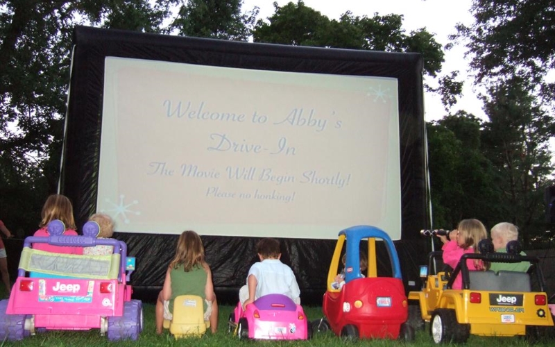 Premiere Outdoor Movies Inflatable Movie Screen Rentals Philadelphia County Pennsylvania