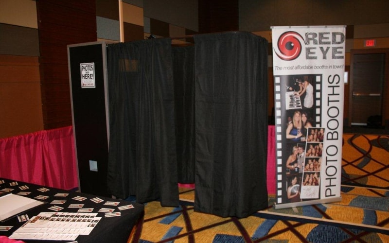 Red Eye Photo Booths In Atlanta Georgia