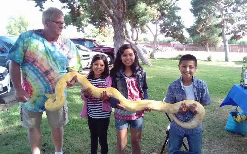 Reptile Ron reptile party entertainers in Fresno County California
