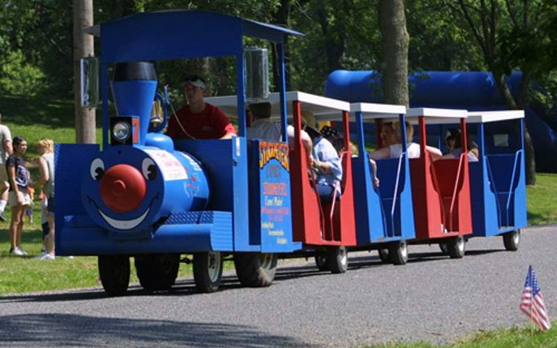 Royal Train Rides Trackless Train Rides For Kids Parties in the NYC Area