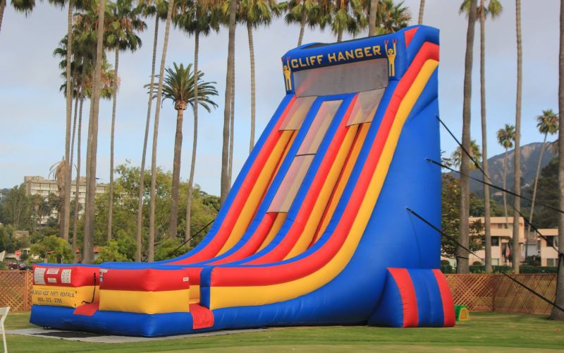 San Diego Kids' Party Rentals inflatable movie screens in California