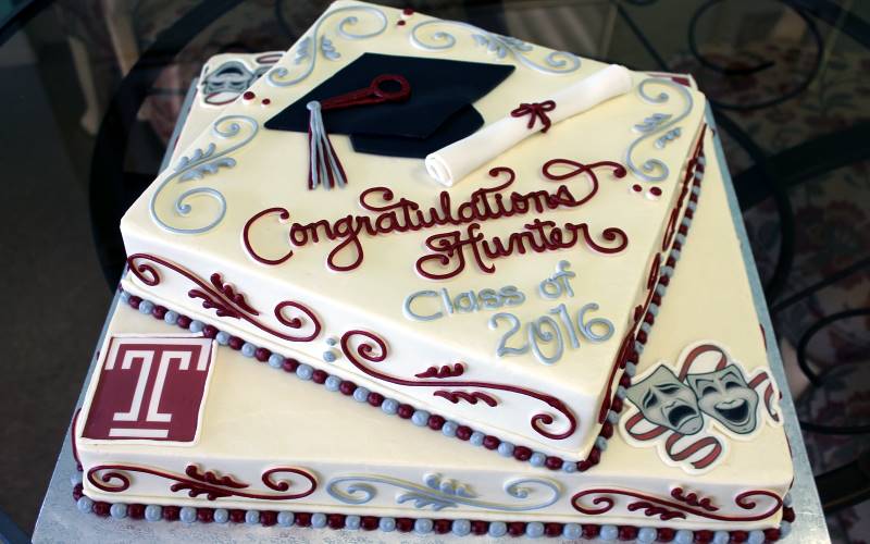 SophistiCakes Graduation Cakes for Parties in PA