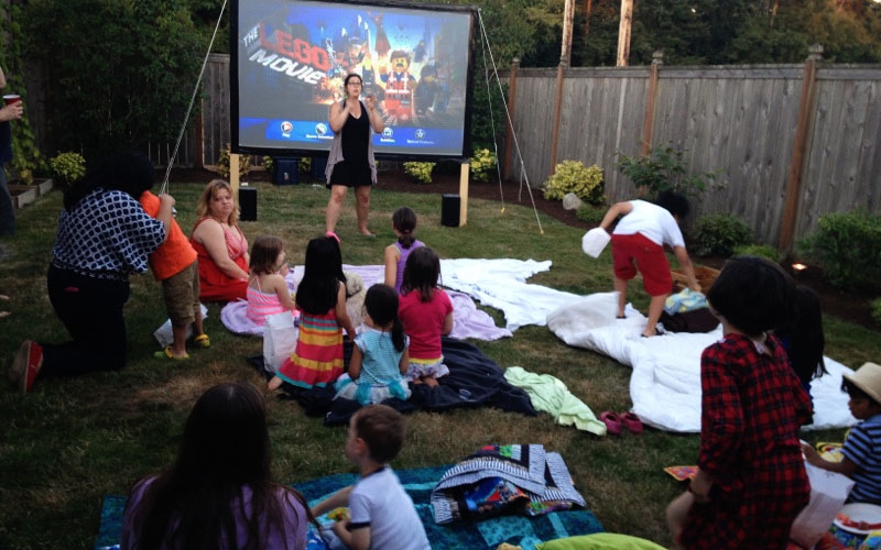 Tec Entertainment Inflatable Movie Screens for Kids Parties in Amherst NY  