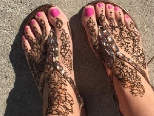 skilled henna tattoo artists available for kids parties in skilled henna tattoo artists available for kids parties in