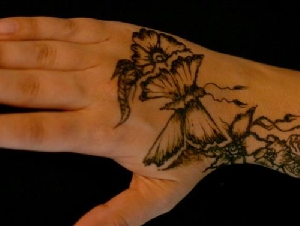complete list of henna tattoo artists and party services for hire complete list of henna tattoo artists and party services for hire
